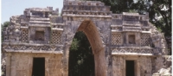 El Arco de Labná; arquitectura casi perfecta