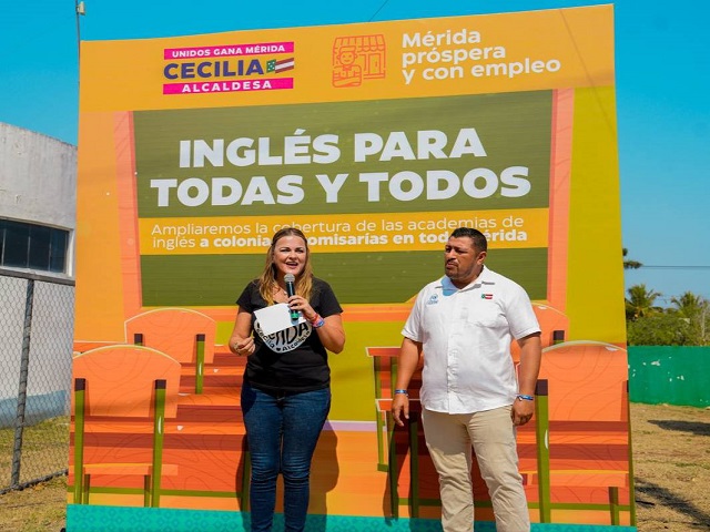Cecilia Patrón iniciará en el sur de Mérida las Academias Municipales de inglés