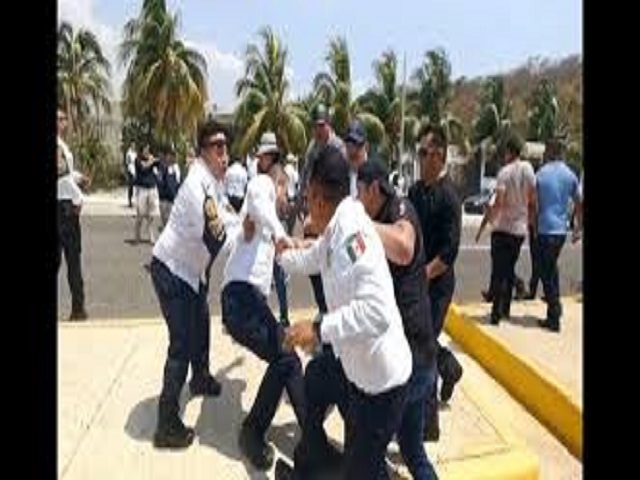 Policías en Campeche agreden a 5 mujeres y un reportero