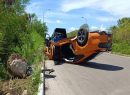 Automovilista volcó aparatosamente su vehículo Mustang GT