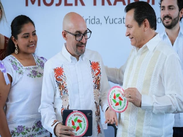  Renacimiento Maya entrega más de 1.7 mdp en créditos para mujeres emprendedoras