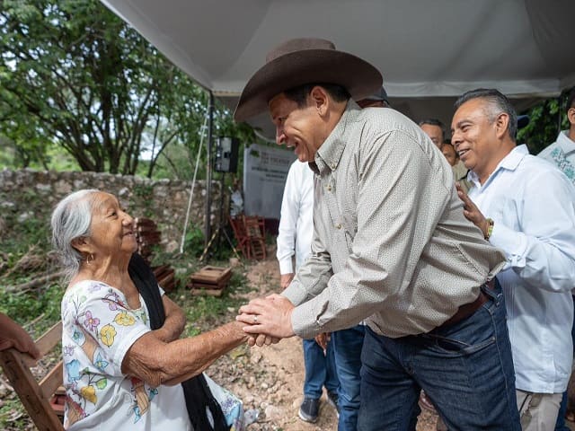 Renacimiento Maya fortalece cadena productiva con infraestructura rural