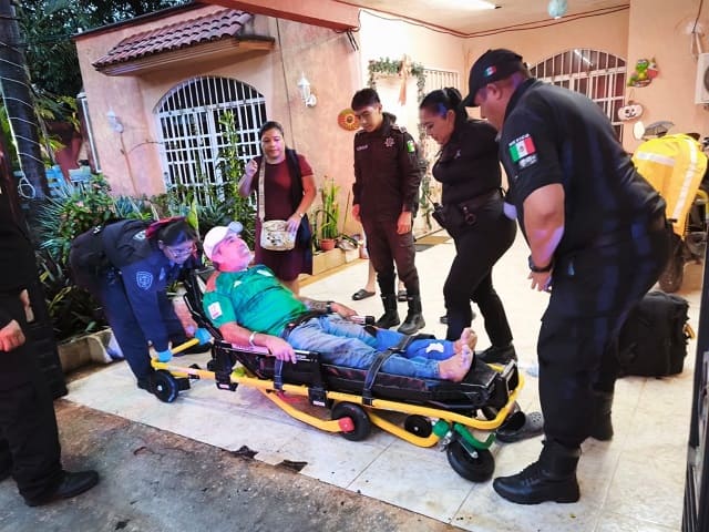 Por olvidar sus llaves, intenta entrar por el techo y termina gravemente herido en Kanasín