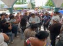 Reabrirá escuela de Tesoco con nuevos maestros tras retención de docentes y protesta de padres
