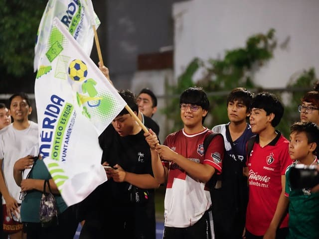 Arranca la fiebre mundialista con el “Mérida Fútbol Fest” desde Mérida.