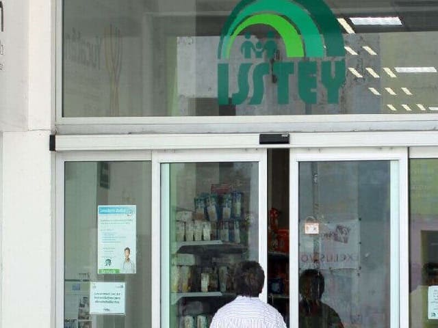 Alertan a derechohabientes del Isstey por llamadas falsas para ofrecer créditos