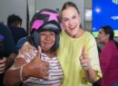 Entrega Cecilia Patrón equipo de protección a más de 2 mil repartidores en motocicleta.