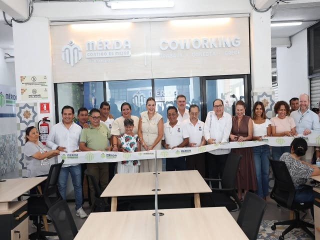 Cecilia Patrón entrega remodelación integral del mercado Lucas de Gálvez para locatarios y usuarios