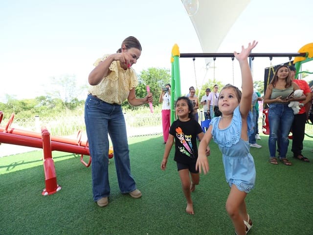 Entrega Cecilia Patrón nuevos parques: “Con participación diseñamos la ciudad en comunidad”