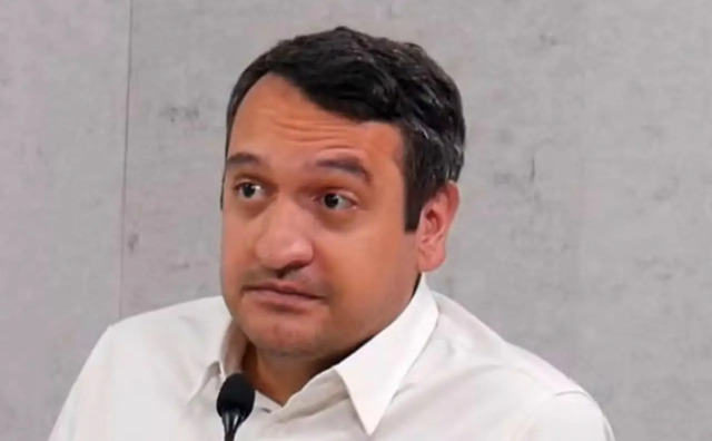 Andy López Beltrán admite que sólo lo reciben por ser hijo de AMLO