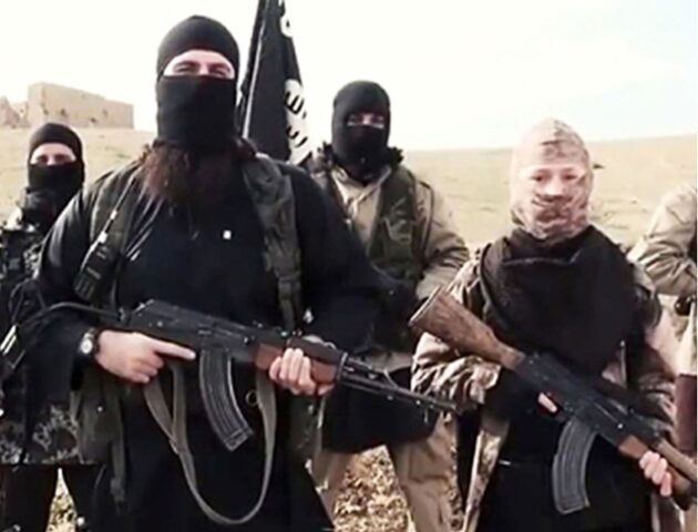 EU amaga con atacar en tierra a cárteles como si fueran ISIS o Al Qaeda