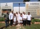 Coloca Cecilia Patrón la primera piedra de la réplica de la Estela Maya 18