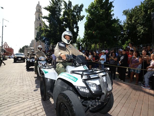 Reconoce Cecilia Patrón a las y los policías de Mérida por la entrega con la que sirven a la ciudadanía