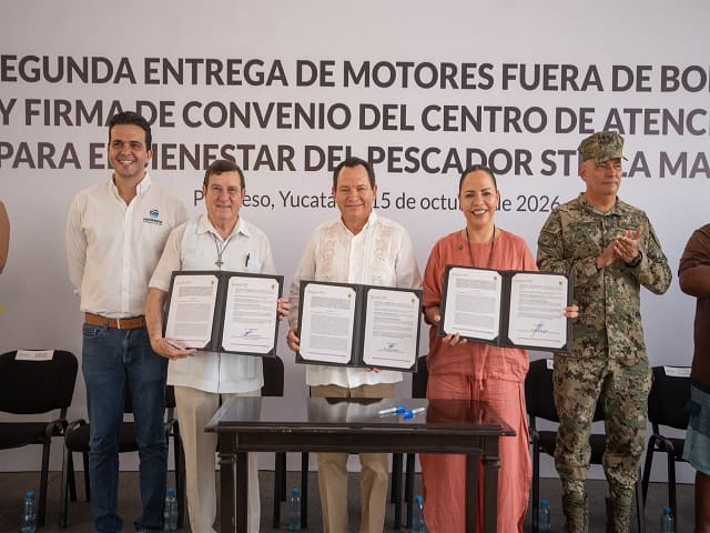 Santos casi no vuelve del mar por una falla de motor; hoy estrena uno nuevo con otros 98 pescadores