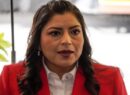 Blooper en San Lázaro: Claudia Rivera pregunta si están “a favor del huachicol fiscal”
