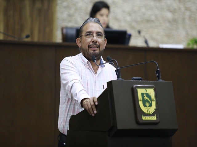 Cuevas Mena advierte al PAN que más militantes se irán a Morena